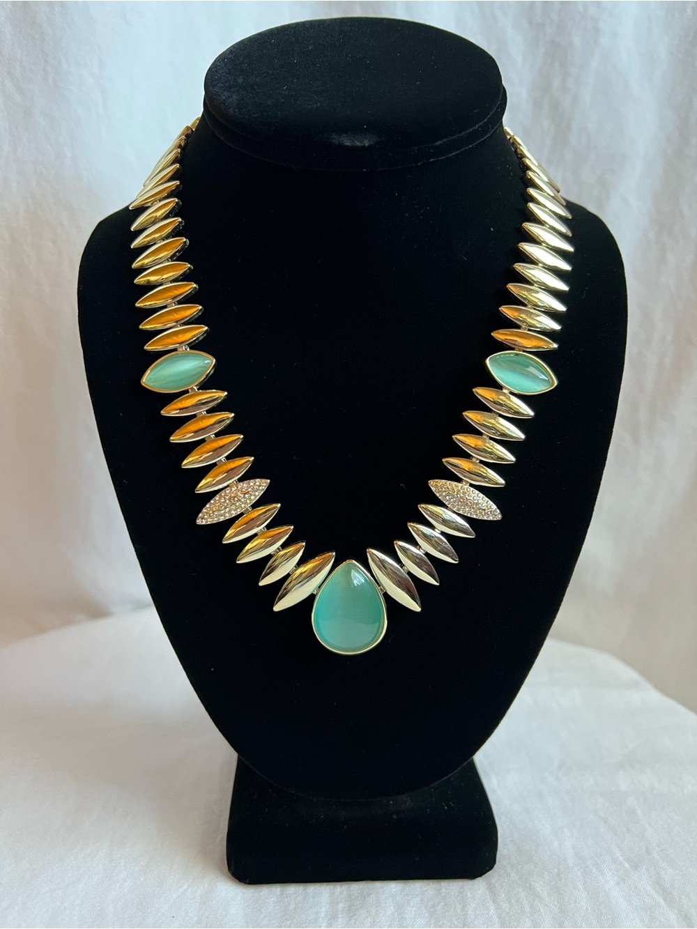 Statement Gold Tone Necklace Teal Stone Rhinestone Accent Bib Style